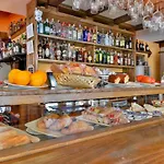 Отель El Bodegon De Gredos 3*