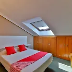 Отель El Bodegon De Gredos Аренас-де-Сан-Педро