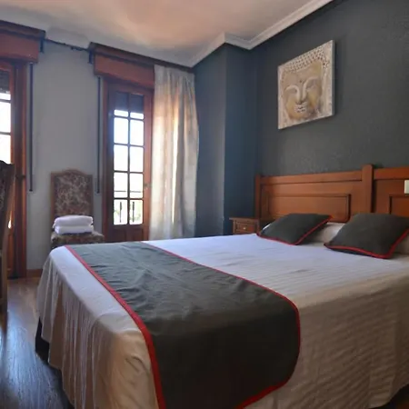 El Bodegon De Gredos Szálloda 3*