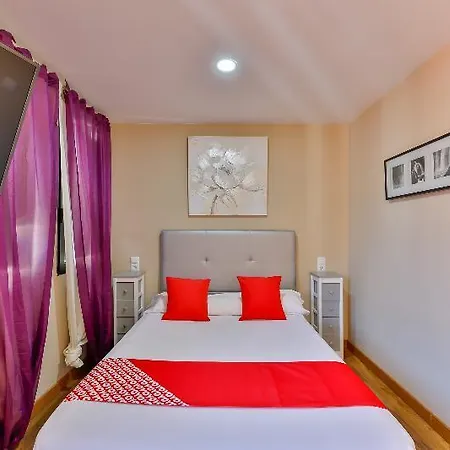 El Bodegon De Gredos 3*