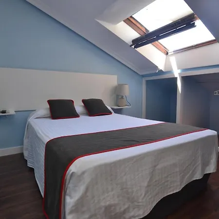 Szálloda El Bodegon De Gredos 3*