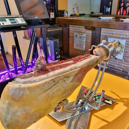 Szálloda El Bodegon De Gredos