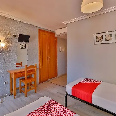 호텔 El Bodegon De Gredos 아레나스 데 산 페드로