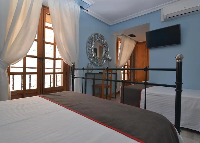 El Bodegon De Gredos 호텔 아레나스 데 산 페드로