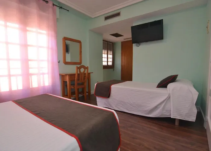 호텔 El Bodegon De Gredos 아레나스 데 산 페드로