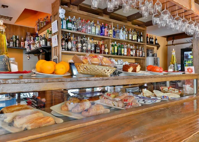 호텔 El Bodegon De Gredos 3*