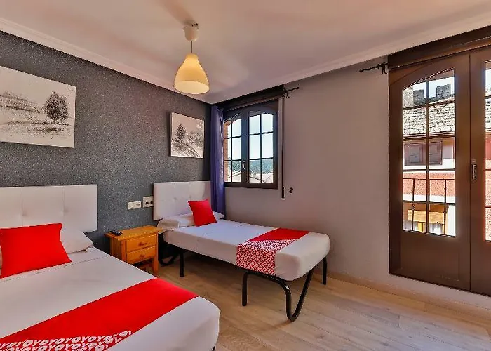 El Bodegon De Gredos 3*