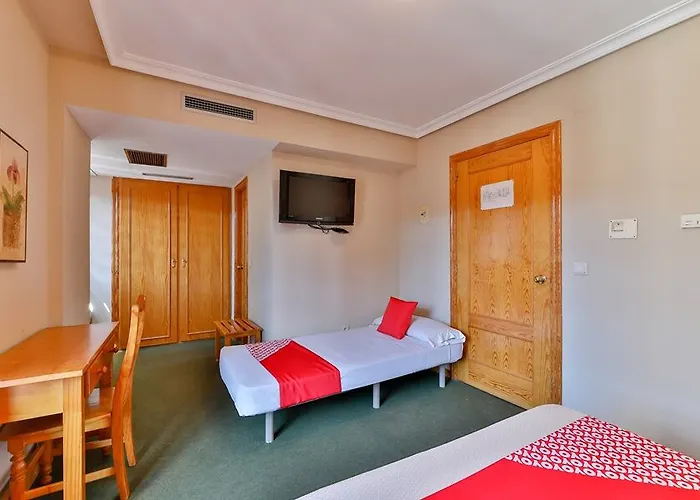 Hotel El Bodegon De Gredos